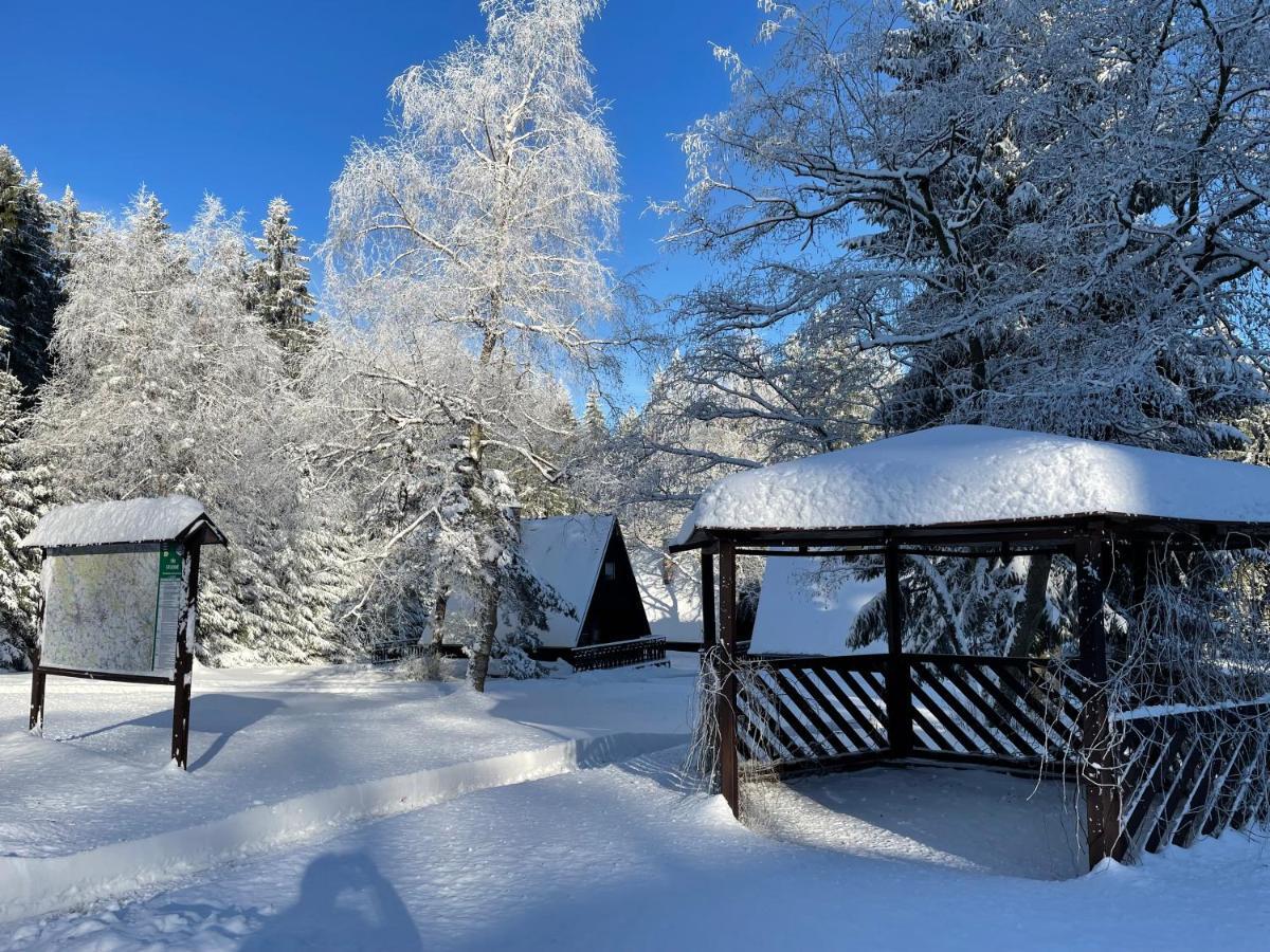 Hotel A Penzion Pegas Vlachovice المظهر الخارجي الصورة