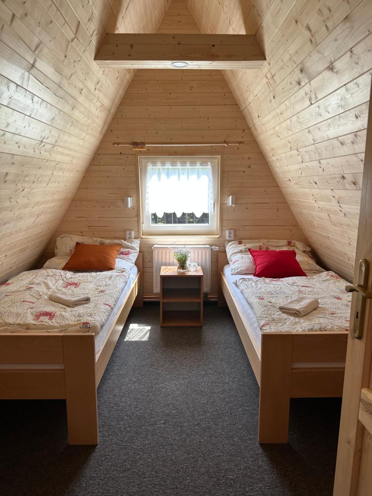 Hotel A Penzion Pegas Vlachovice المظهر الخارجي الصورة